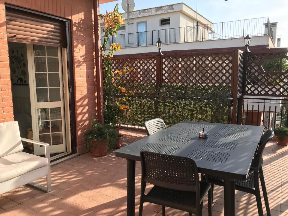 Ferienwohnung Attico Via Capo Soprano Lido di Ostia Exterior foto