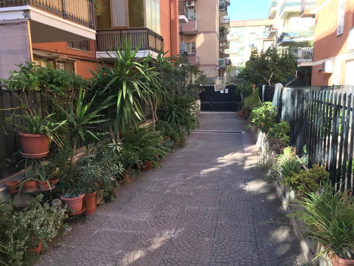 Ferienwohnung Attico Via Capo Soprano Lido di Ostia Exterior foto